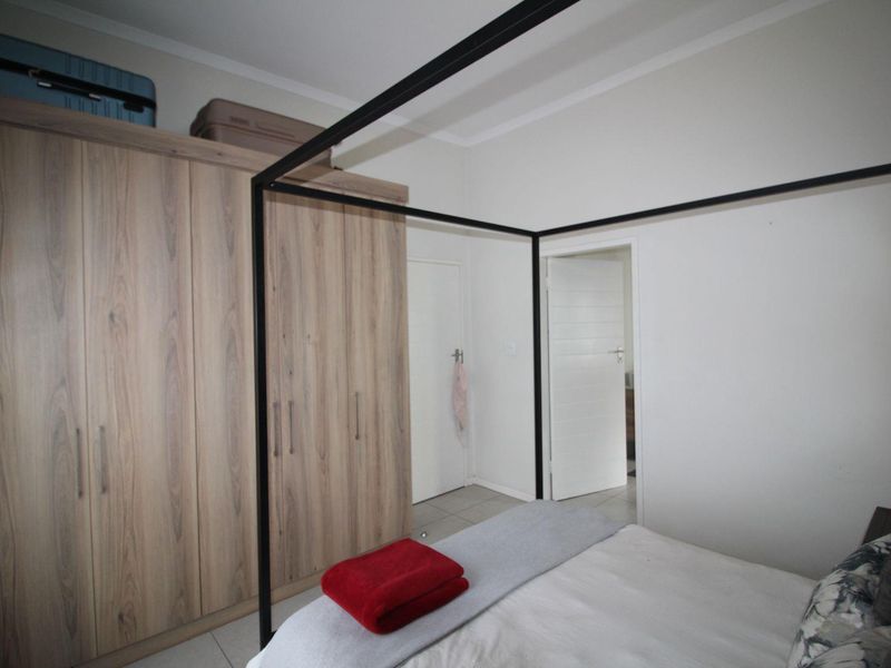 Modern, Spacious 3 Bedroom, 2 Bathroom In Security Estate - Photo 10