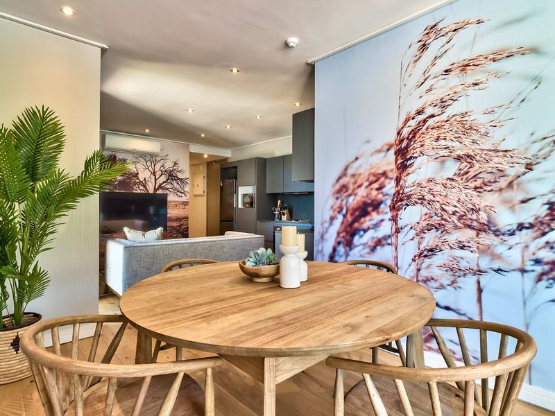 Prime Atlantic Seaboard Apartment with Private Patio & Iconic Views - Photo 3