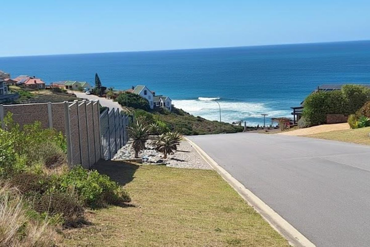 1025m2 Vacant land with Beautiful Ocean View for Sale in Dana Bay - Photo 3