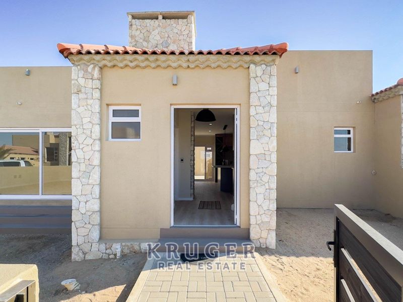 Brand new 3-bedroom house - Rossmund Golf Estate - Photo 2