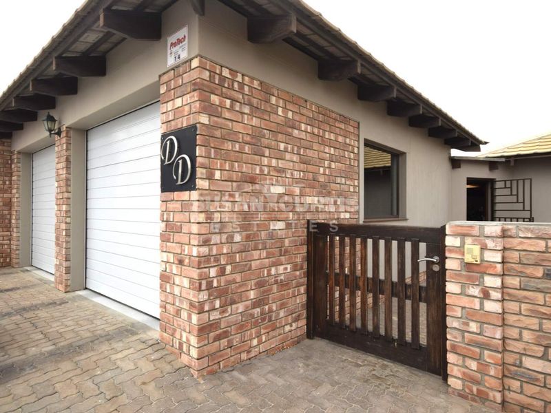 3 BEDROOM HOUSE IN EXT 9, SWAKOPMUND - Photo 7