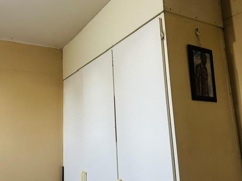 Affordable 2-Bedroom Flat for Sale - Photo 6