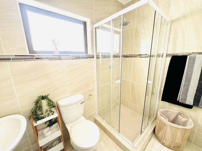 2 Bedroom Townhouse For Sale in Wanaheda - Photo 10