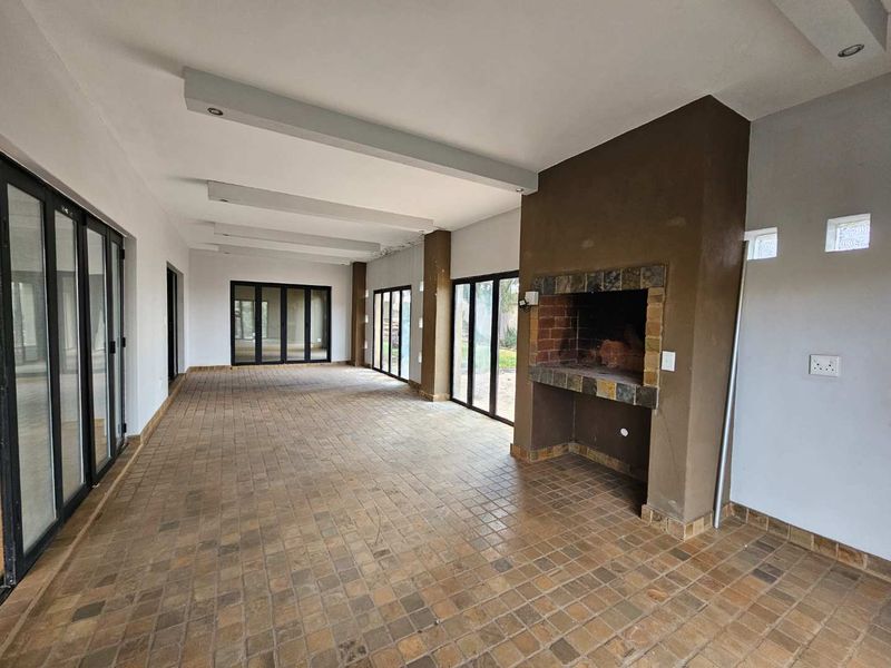 4 bedroom double story house for sale - Photo 6