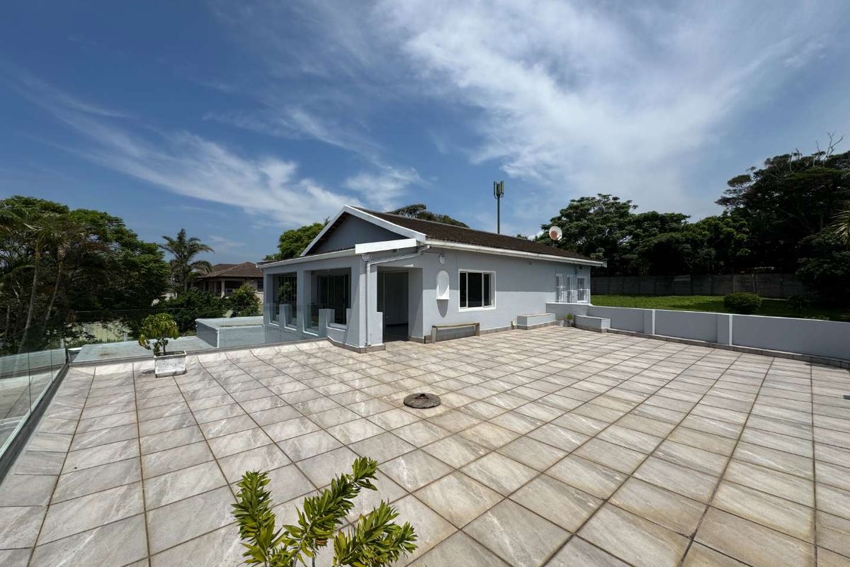 Hendra Estates - Stunning 5 Bedroom Home For Rent In Umhlanga Rocks - Photo 2