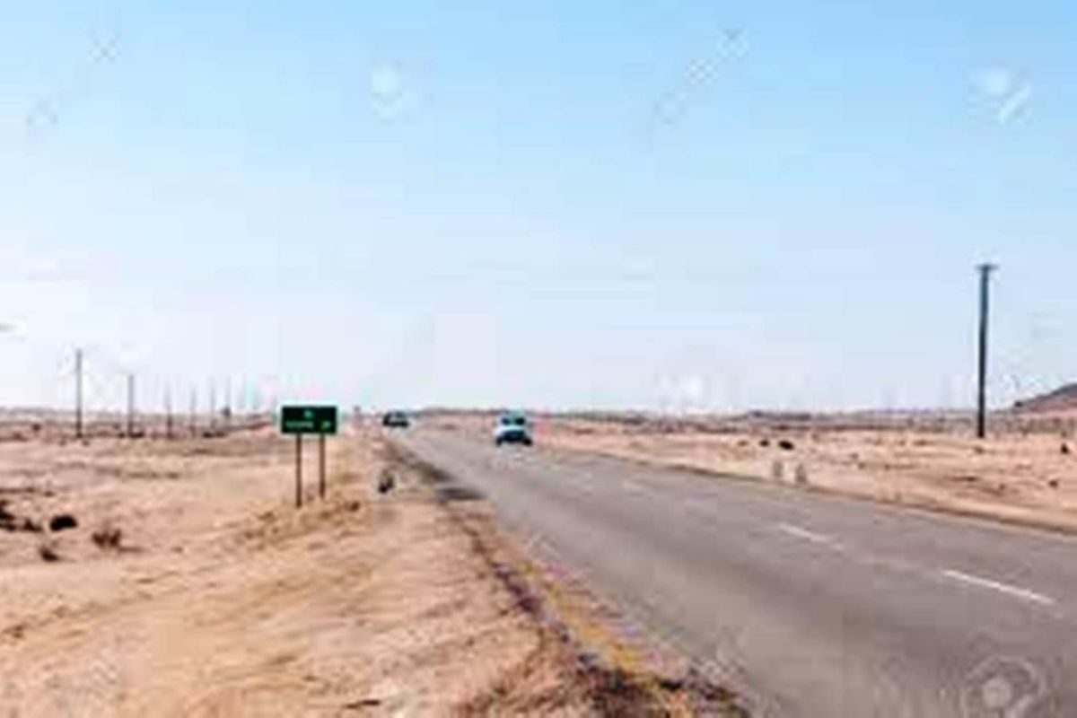 EMPTY ERVEN FOR SALE - ZONED FOR SERVICE STATION - PTY REGISTERED - Photo 4