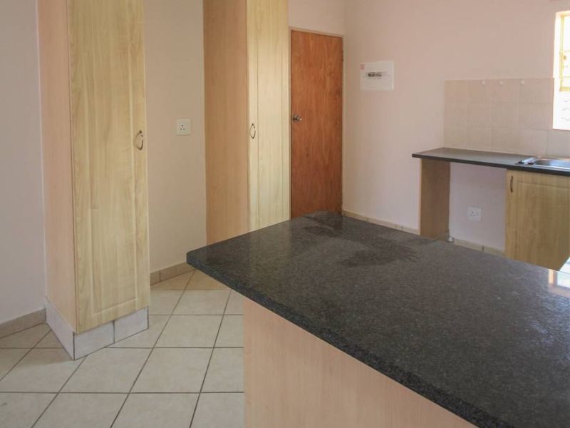 Welcome to Hazeldean! - Photo 7