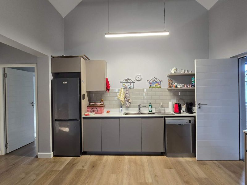 Retirement Village in Hartland Lifestyle Estate - Photo 9