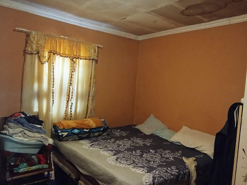 Charming 2-Bedroom House in Kuyasa - Spacious and Inviting - Photo 8