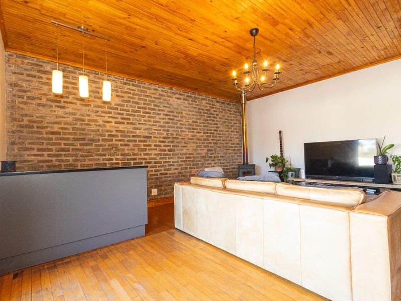 Spacious three-bedroom family home to rent in Parow Fairfield Estate - Photo 8