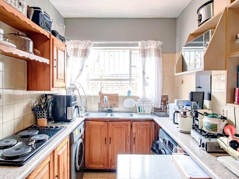 Attractive lock-up-and-go - Photo 8