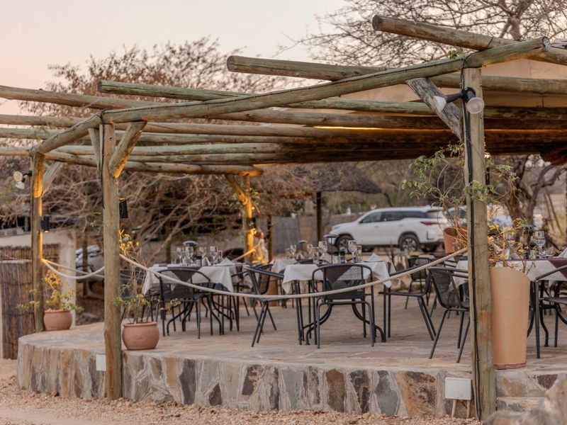 Beautiful Lodge Minutes from Windhoek - Photo 10