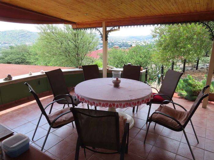 Property #2369522, House Pending Sale in Klein Windhoek