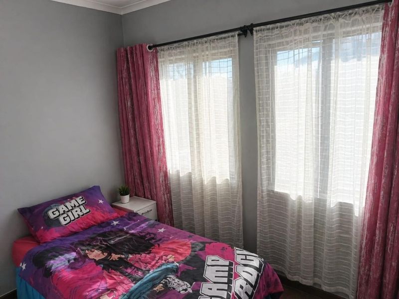 Well Priced Simplex in Ocean View Bluff - Photo 7