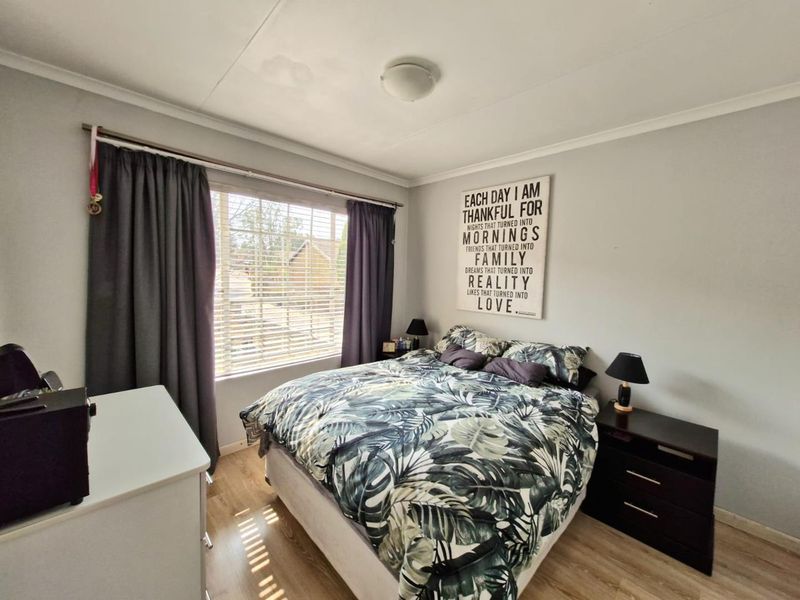 Investment opportunity R12 000pm  Active new Lease - Semi-Detached 2-Bedroom, 1-Bathroom Townhouse . - Photo 9