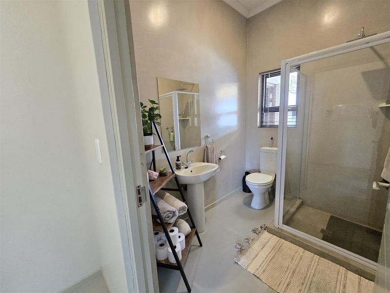 Modern, Neat Investment Opportunity in Sought-After Zandspruit Valley - Photo 5