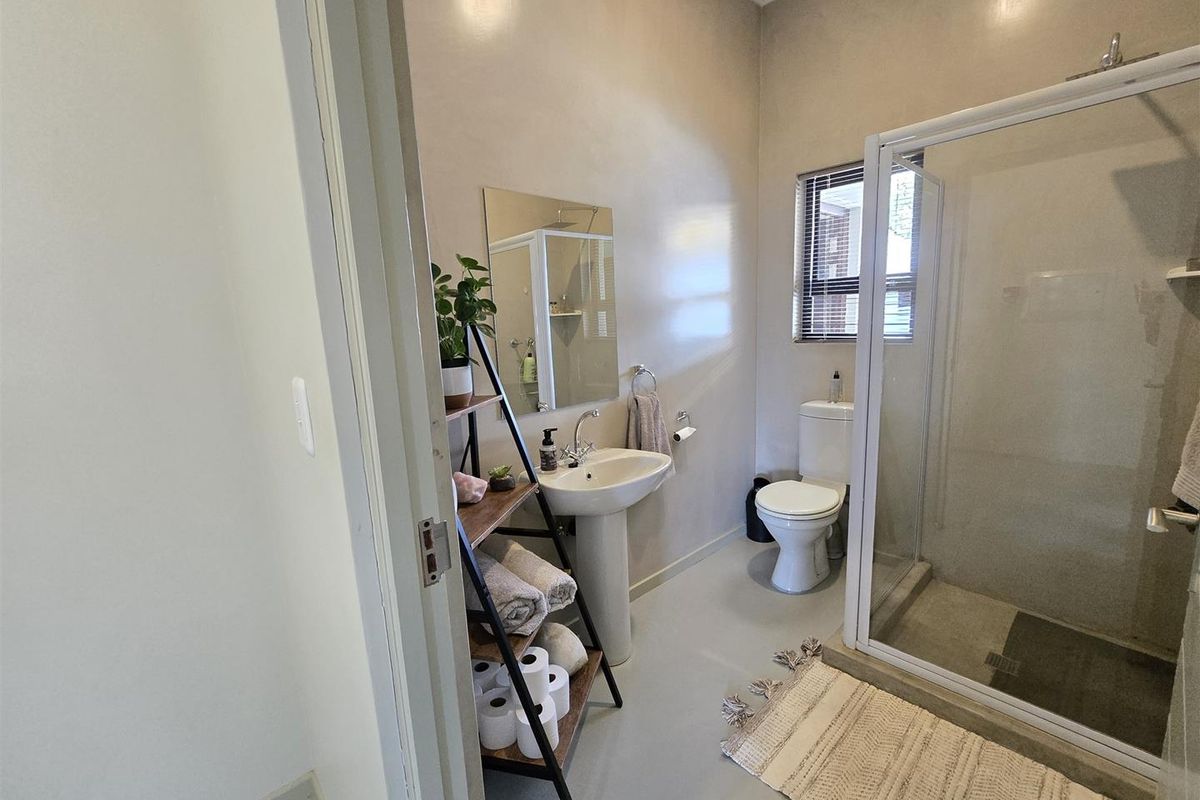 Modern, Neat Investment Opportunity in Sought-After Zandspruit Valley - Photo 5