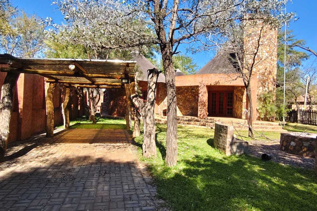 Experience a Unique African Retreat in the Heart of Leeupoort - Photo 5