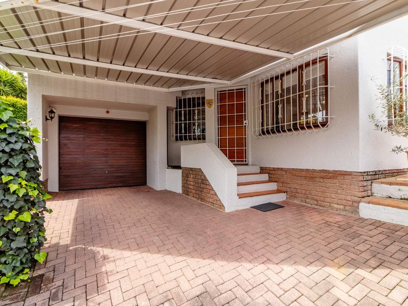 Where peaceful living meets effortless comfort! - Photo 2
