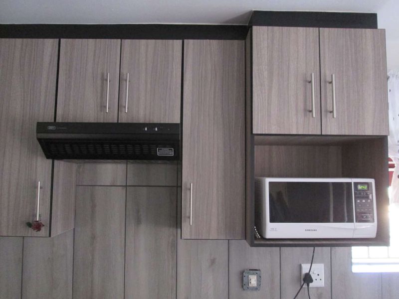 A 3 BEDROOM HOUSE TO RENT IN DOORNPOORT - Photo 9