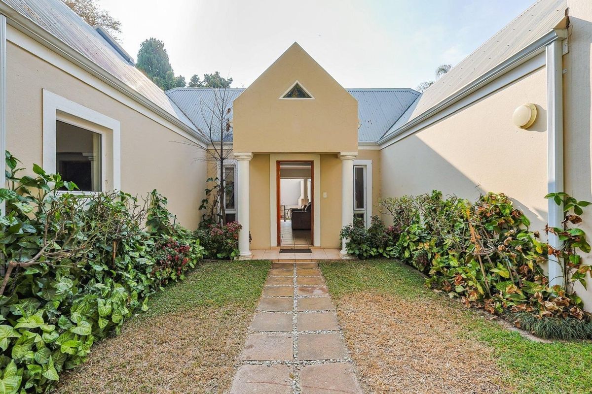 Fully Furnished 3-Bedroom House with Pool for Rent in Silver Lakes Golf Estate - Photo 4