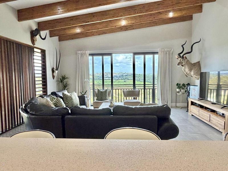 Palm Lakes Estate - Photo 4