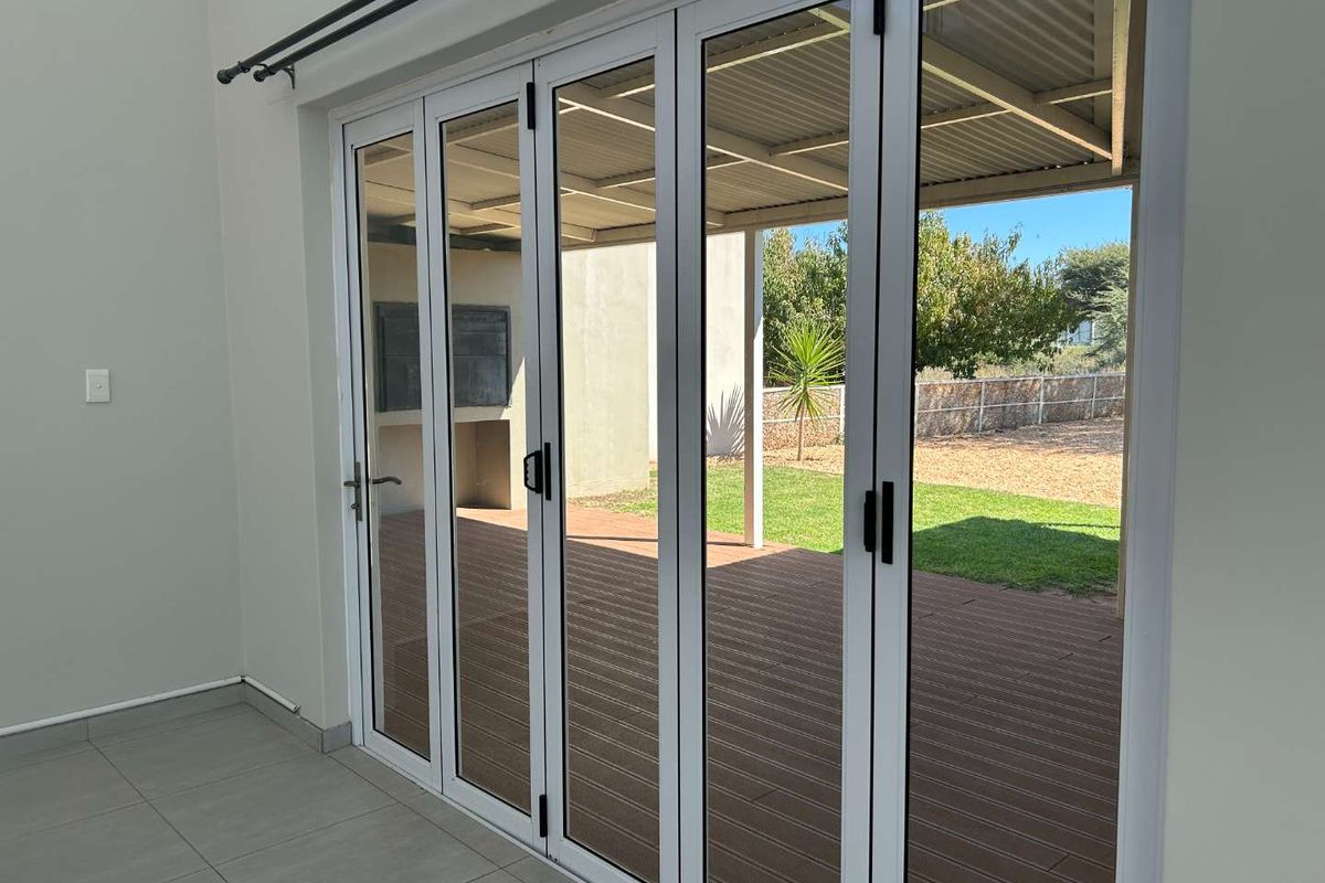 Neat and spacious 3 bedroom house for sale on Omeya Golf Estate - Photo 5