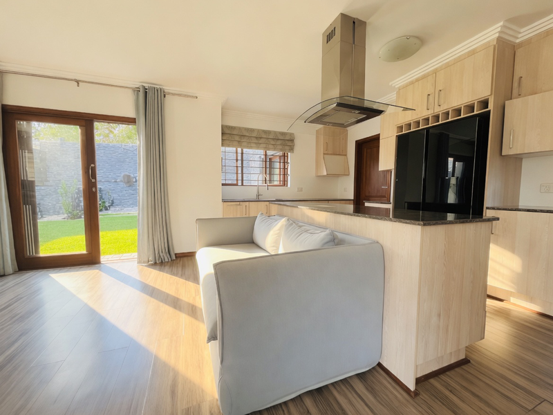 Prime 5-Bedroom Property for rent at Woodlands Estate, Barbeque Downs - Photo 6