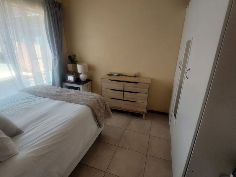 priced to rent - Photo 6