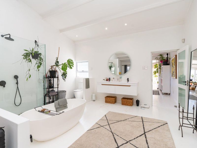 Charming Chamberlain,Versatile Home in Upper Woodstock - Photo 9