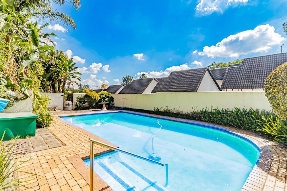 The communal Pool
