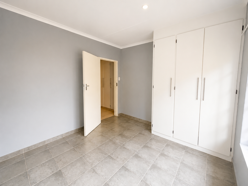 Lock Up, Move In & Love the Space! - Photo 8
