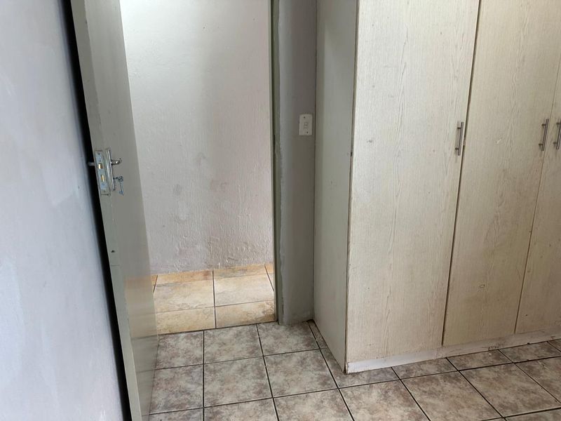 For Sale 3 Bedrooms house in Danville Pretoria West - Photo 7