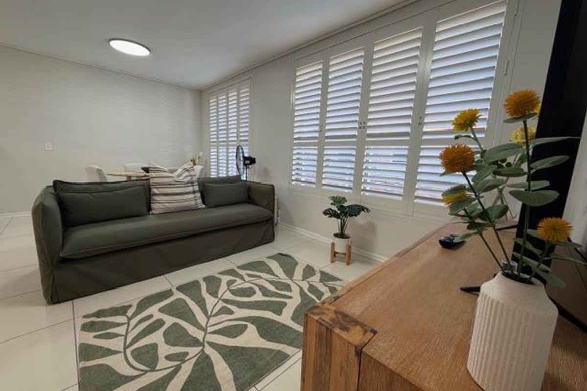 One Bedroom with Pool in Green Point - Photo 3