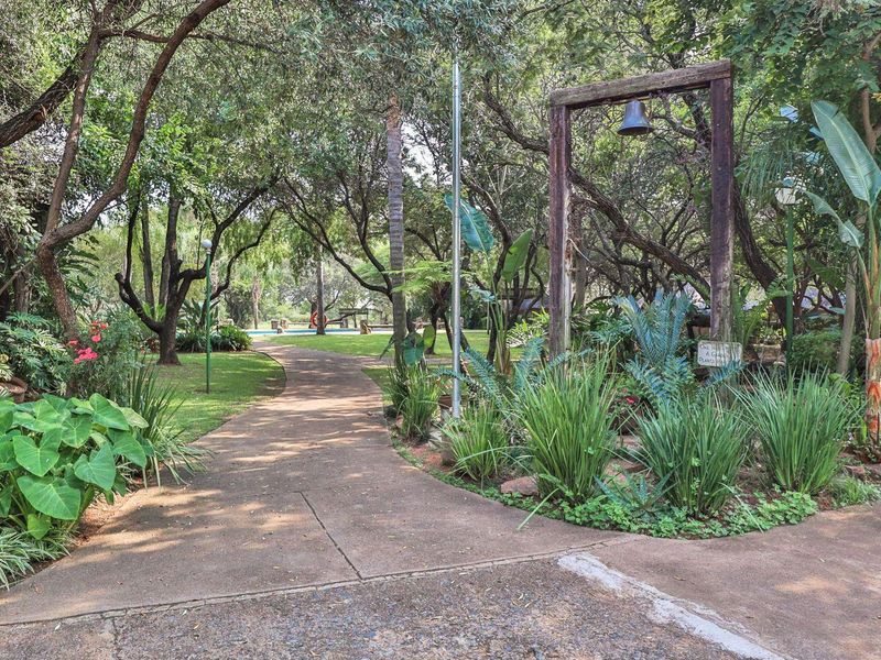 Own a Slice of Bushveld Paradise: Game, Farm, Resort & More! - Photo 9