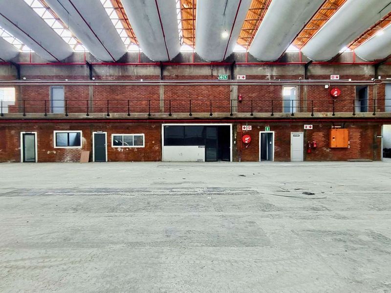 Large Industrial Warehouse to Let in Hammarsdale | ±5 969m2 | 2 000A Power - Photo 5
