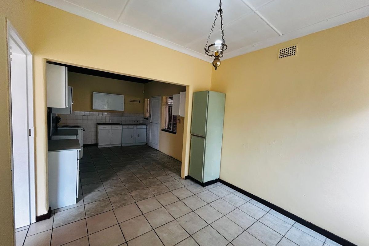 Home & Flatlet Combo - Photo 3