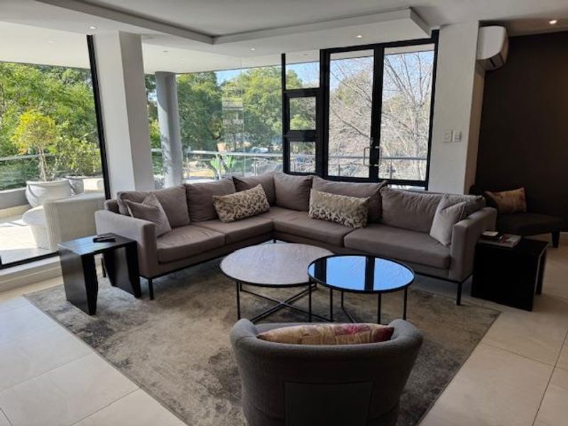 HIGH END LUXURY 3 BED 2.5 BATH APARTMENT FOR RENT BENMORE/MORNINGSIDE - Photo 3