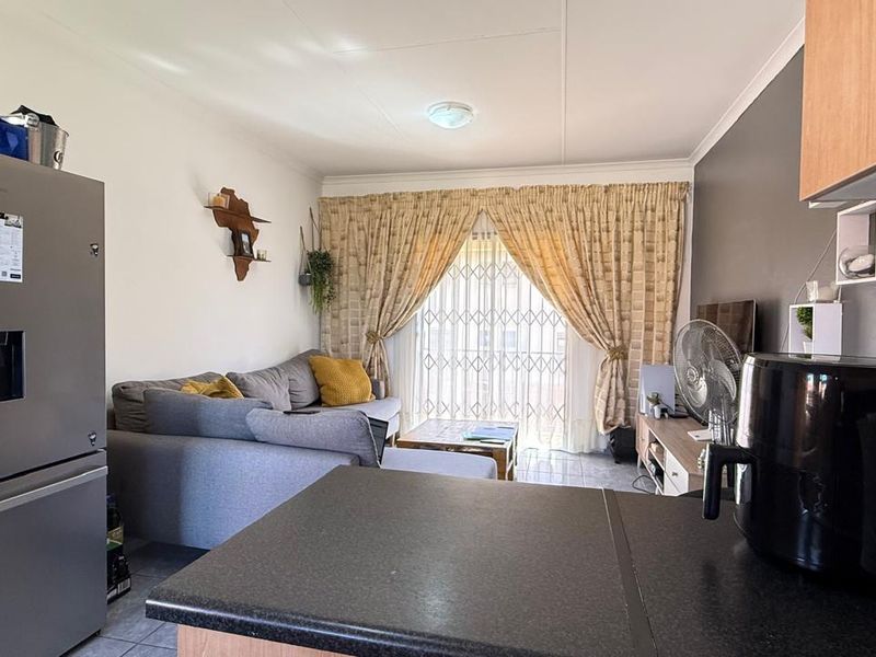 Perfect for Investors & First-Time Buyers - Photo 6