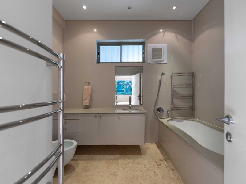 Wake up to the Waves - Photo 10