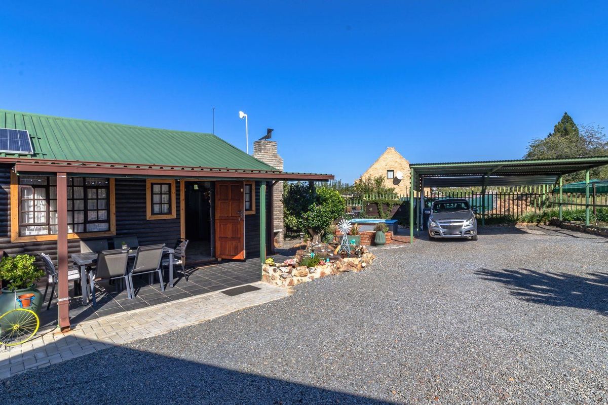 Elegant 3 Bedroom Home with Uninterrupted Vaal River Views - Photo 3