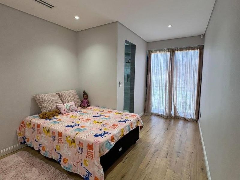 Avis- For Sale- N$6 535 000 - Photo 10