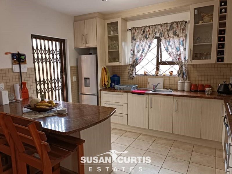 3 BEDROOM APARTMENT FOR SALE IN MILE 4 - Photo 10