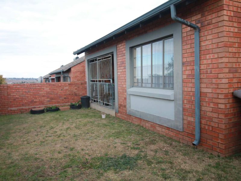 Experience a secure, lifestyle focussed home in Sagewood, Midrand - Photo 3