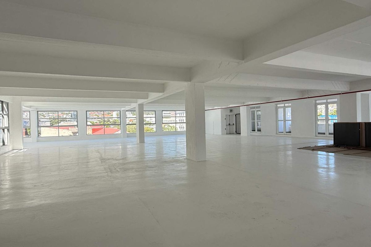 beautifully renovated entire 4th floor office to let in Gardens - Photo 3