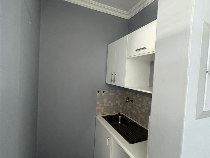 Office To Let in Maerua Park, Windhoek - Photo 7