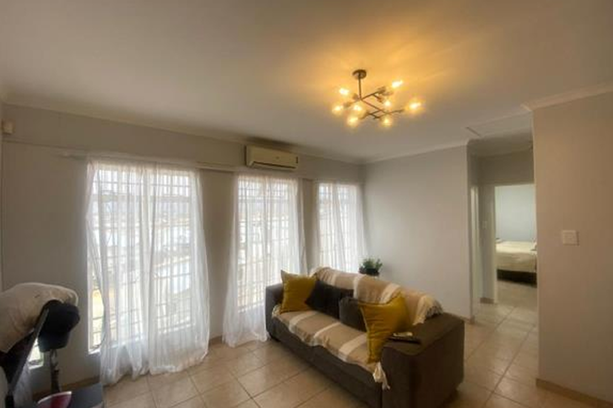 Delightful 2 Bedroom rocky Crest Unit - Photo 4