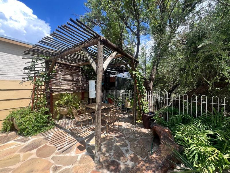 3 Bedroom House For Sale in Pionierspark Ext 1 - Photo 5