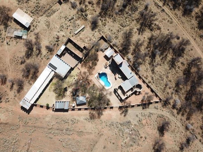 Property #2556870, Small Holding For Sale in Windhoek East