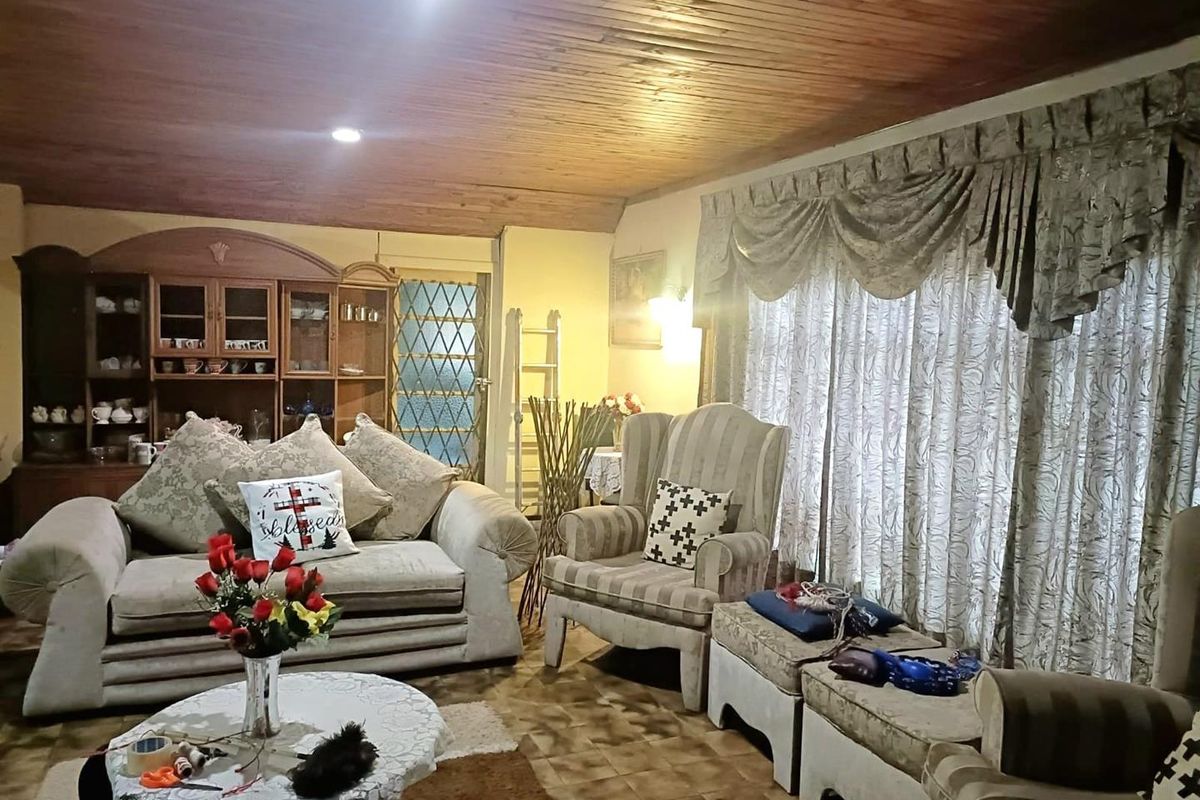 Family House in Brandfort - Photo 4